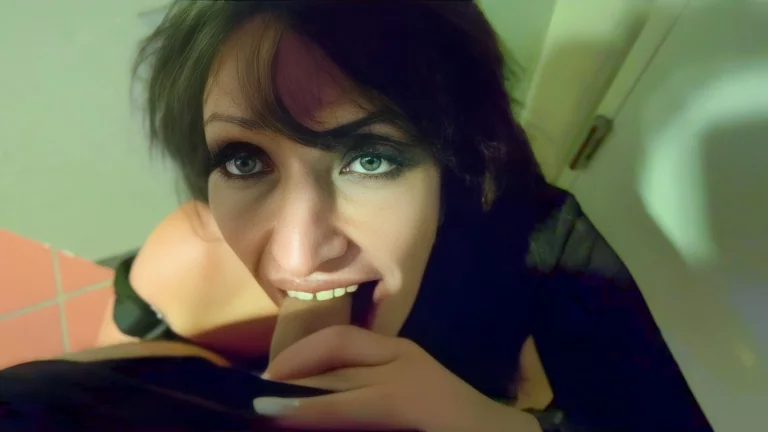 Jolie Noir Is A Cock Hungry German Lady