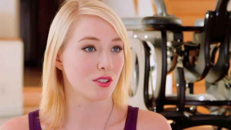 Pale Blonde Babe Trillium Gets Licked And Fingered