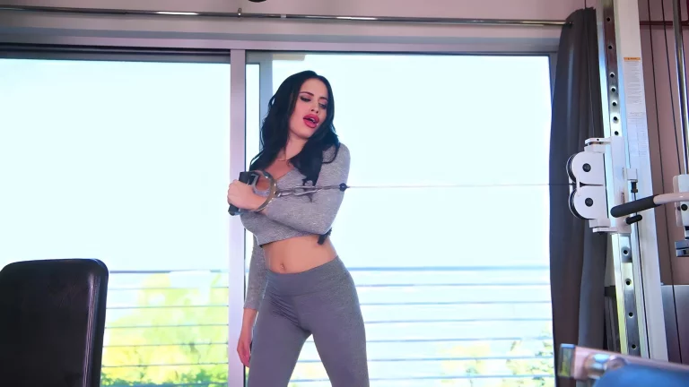 Big Boobed Brunette Victoria June Fucks A Stud